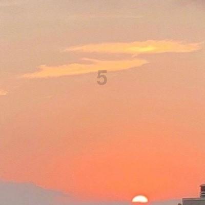逃离遗弃的建筑4