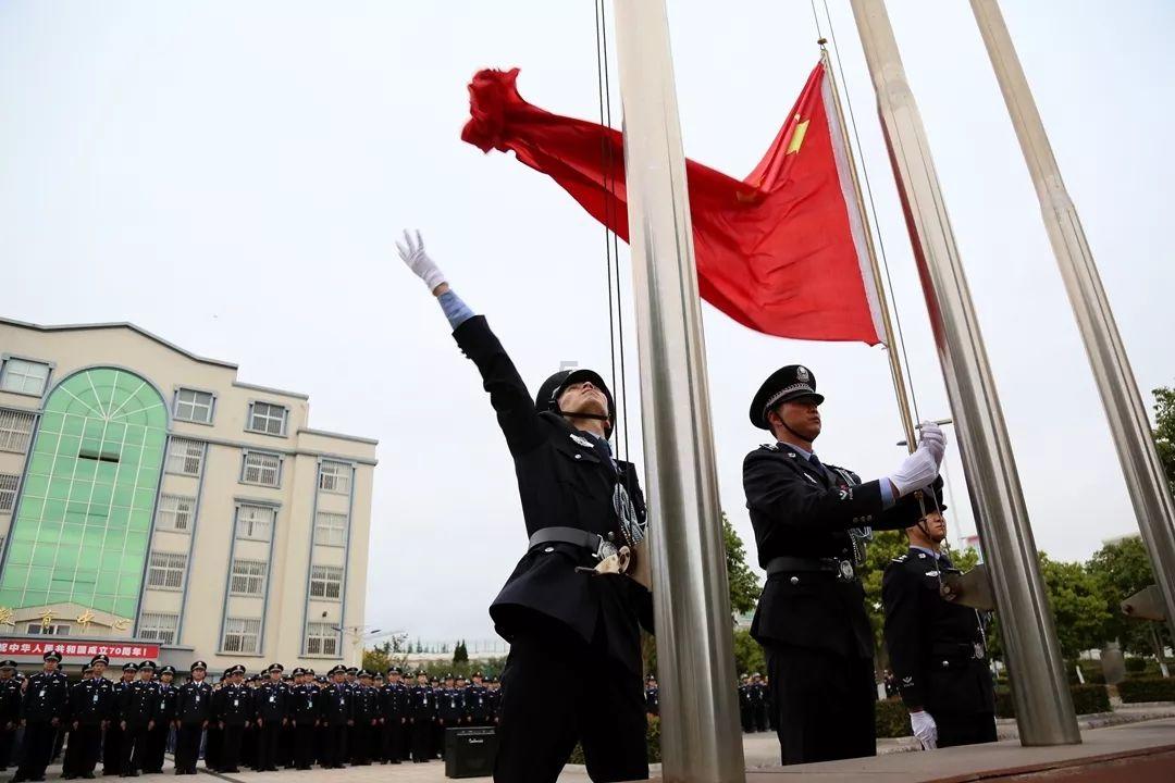 记者:扬科维奇最正确决定是让武磊替补,估计让网络少了很多狂欢