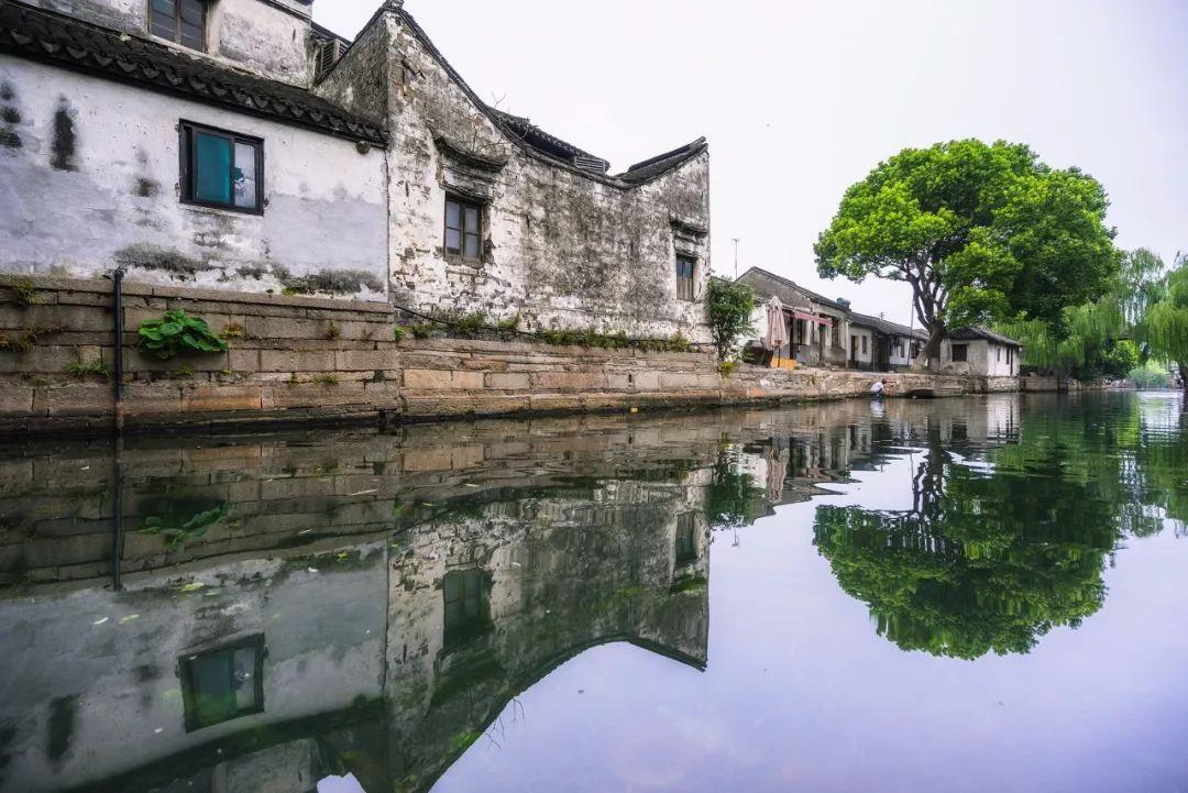 水疗中心